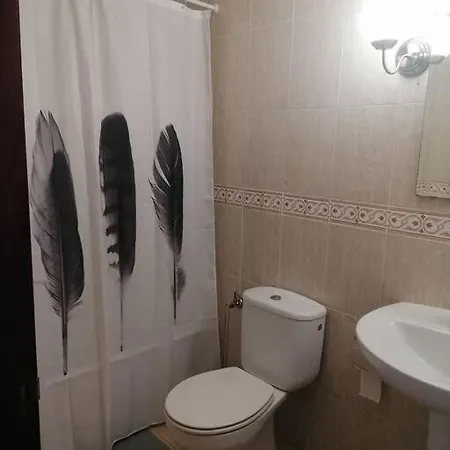 Atico 3 Hab En Centro De Cangas