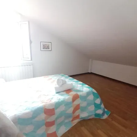 Atico 3 Hab En Centro De Cangas Appartement Onís